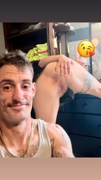 Full leaked Amberande private onlyfans photo
