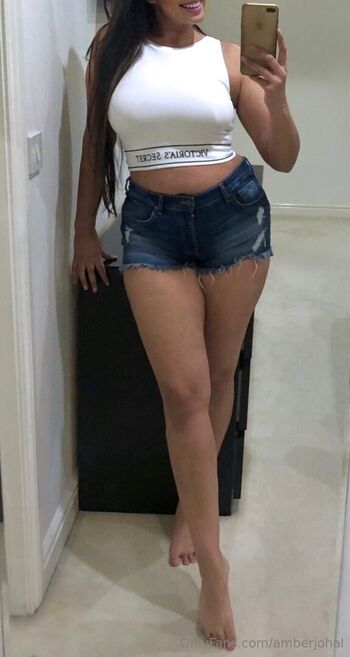 Full leaked Amberjohal  page private onlyfans photo