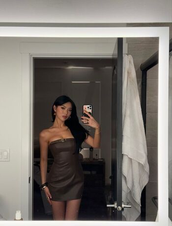 Full leaked Amberly yang private onlyfans photo