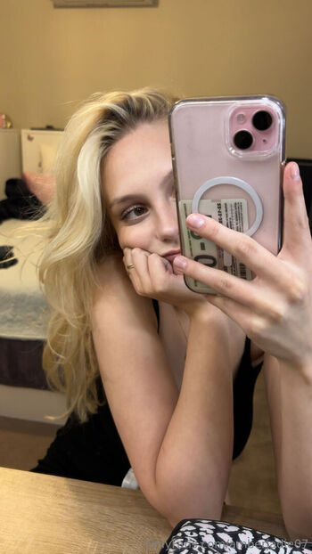 Full leaked Ambsjadie private onlyfans photo