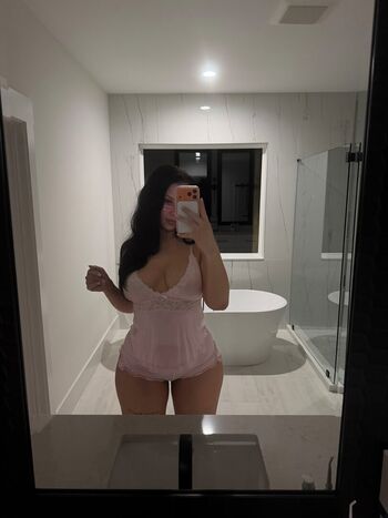 Full leaked Amelaomore private onlyfans photo
