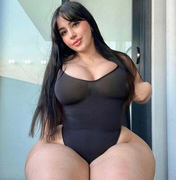 Full leaked Amelia curvy private onlyfans photo