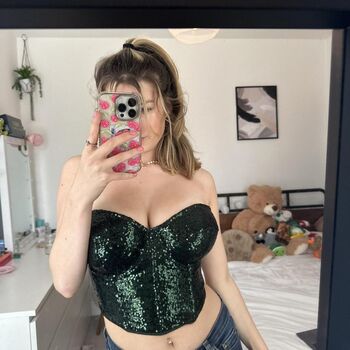 Full leaked Amelia rose kendall private onlyfans photo