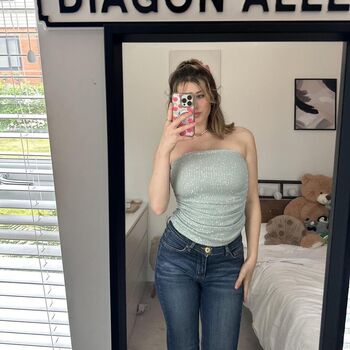 Full leaked Amelia rose kendall private onlyfans photo