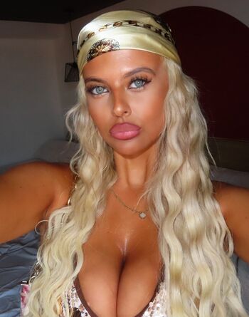 Full leaked Amelial xo private onlyfans photo