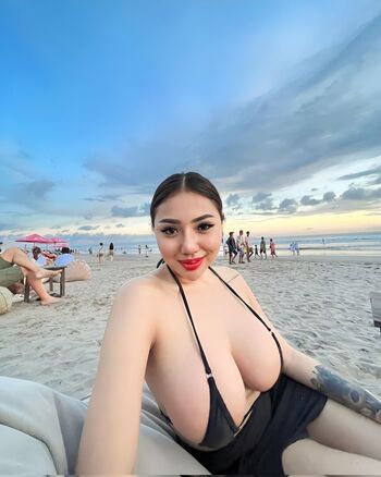 Full leaked Amelicano private onlyfans photo