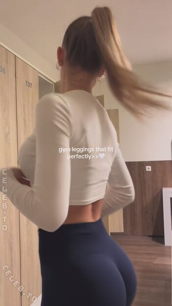 Full leaked Amelie dilla private onlyfans photo