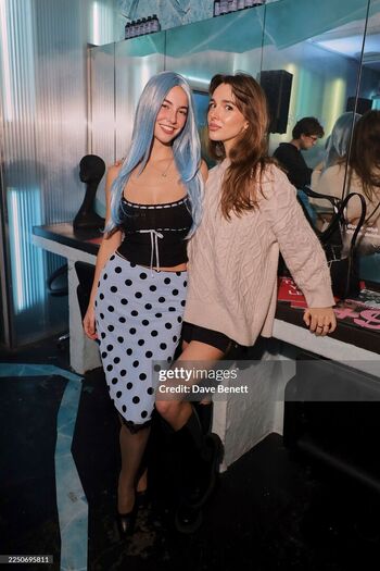 Full leaked Amelie manzoli  page private onlyfans photo