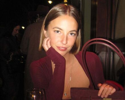 Full leaked Amelie manzoli  page private onlyfans photo