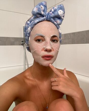Full leaked Amelie manzoli page private onlyfans photo