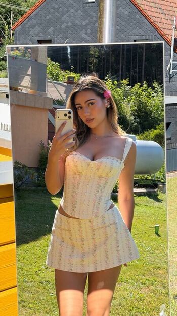 Full leaked Ameliewyg private onlyfans photo