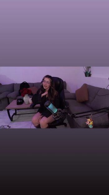 Full leaked Amevs page private onlyfans photo