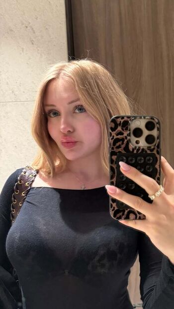 Full leaked Amine yavuz private onlyfans photo