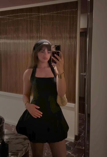 Full leaked Aminou private onlyfans photo