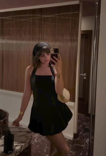 Full leaked Aminou private onlyfans photo