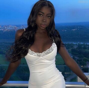Full leaked Amira west private onlyfans photo