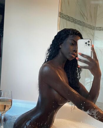 Full leaked Amira west private onlyfans photo