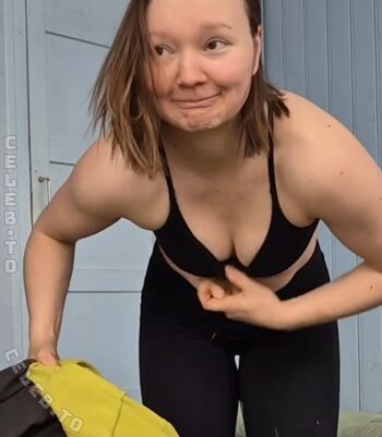 Full leaked Amski private onlyfans photo