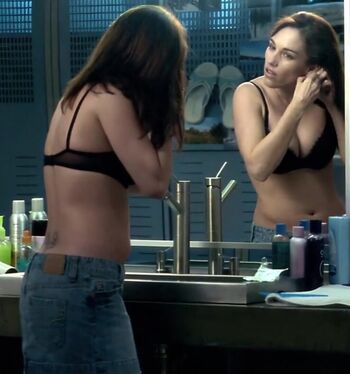 Full leaked Amy jo johnson private onlyfans photo