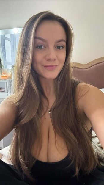 Full leaked Amy quesada getgood page private onlyfans photo