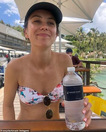 Full leaked Amy shark private onlyfans photo