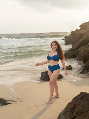 Full leaked Amydoesthings private onlyfans photo