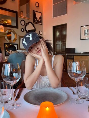 Full leaked An yujin page private onlyfans photo