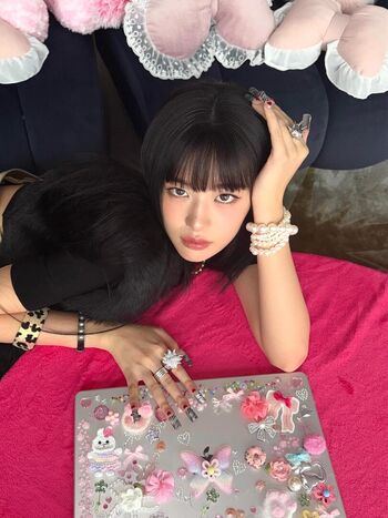 Full leaked An yujin page private onlyfans photo