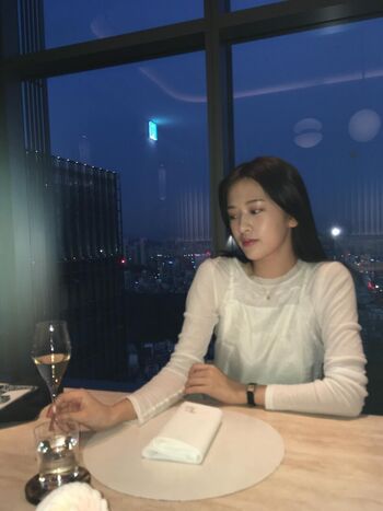 An Yujin 안유진 |