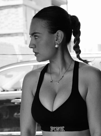 Full leaked Anaa palazi private onlyfans photo