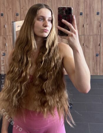 Full leaked Anabel und maria glocker private onlyfans photo