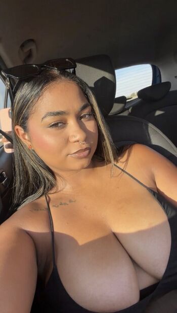 Full leaked Anabellezoe private onlyfans photo