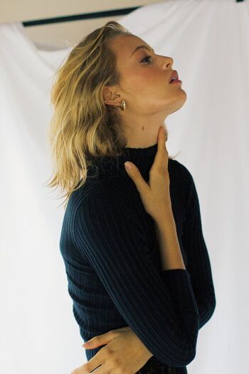 Full leaked Anaiis scheers private onlyfans photo