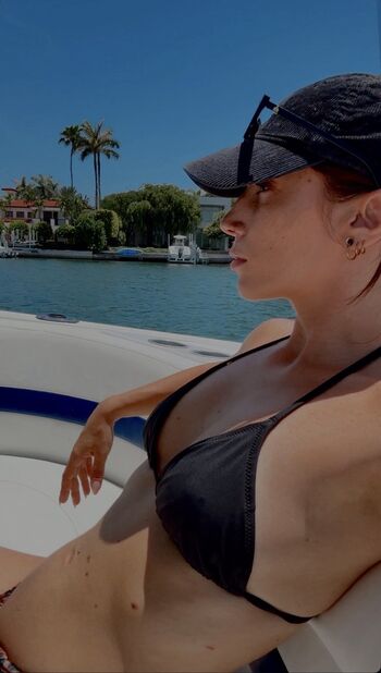 Full leaked Anais marion private onlyfans photo