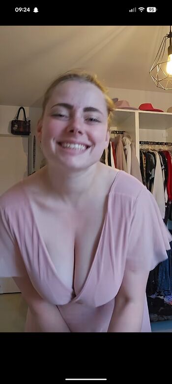 Full leaked Anais private onlyfans photo