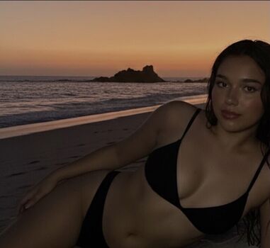 Full leaked Anakarendiaz private onlyfans photo