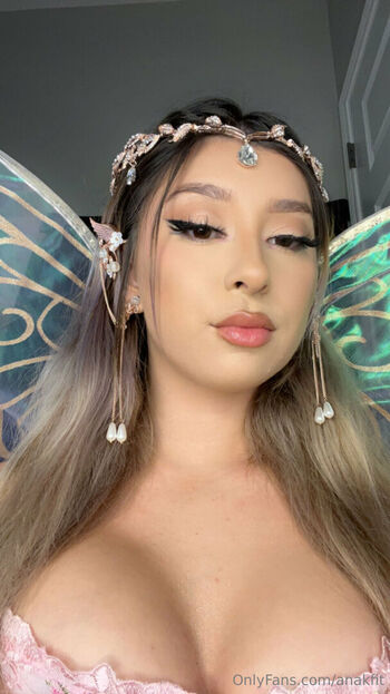Full leaked Anakfit private onlyfans photo