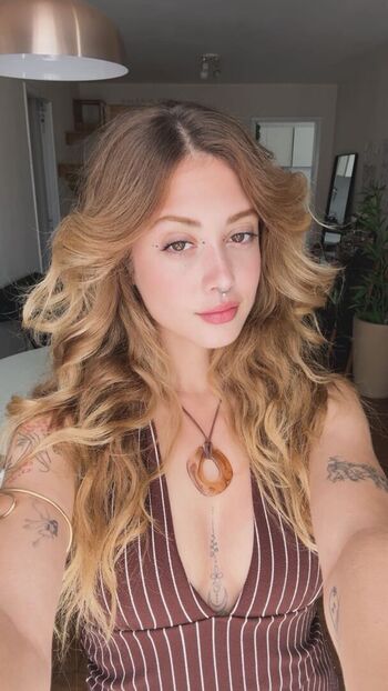 Full leaked Ananda morais private onlyfans photo