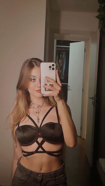 Full leaked Ananda morais private onlyfans photo