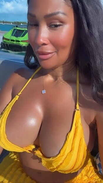 Full leaked Anansa sims private onlyfans photo