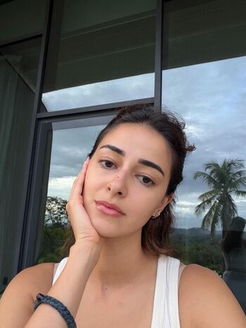 Full leaked Ananya pandey private onlyfans photo