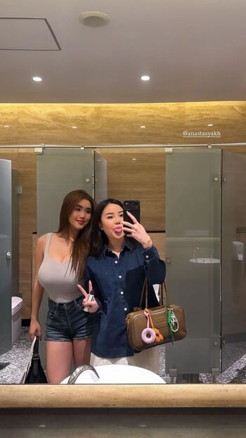 Full leaked Anastasya khosasih page private onlyfans photo