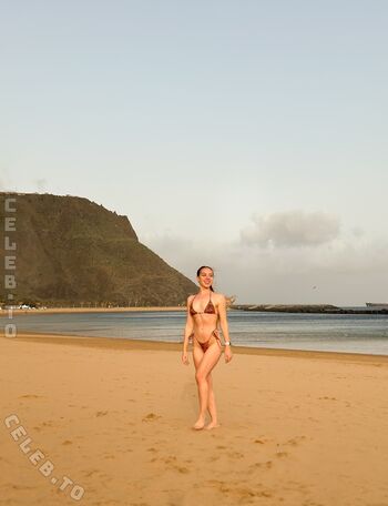 Full leaked Anavasilicaa private onlyfans photo