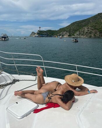 Full leaked Andrea henao rios page private onlyfans photo