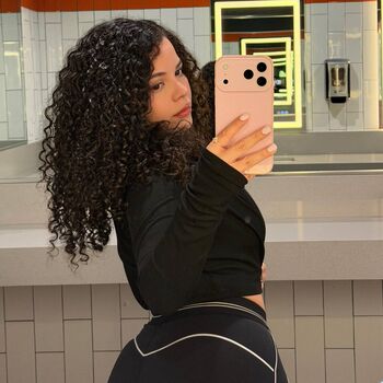 Full leaked Andreafitmommy private onlyfans photo