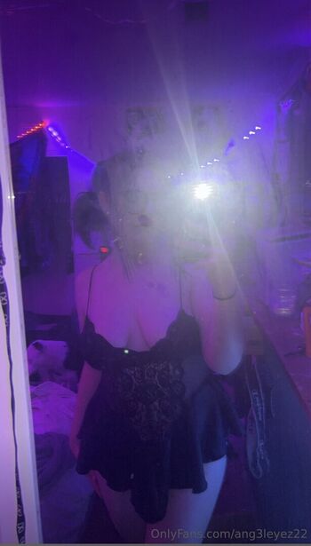 Full leaked Angleyez private onlyfans photo