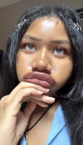 Full leaked Angel leonora ogukwe private onlyfans photo