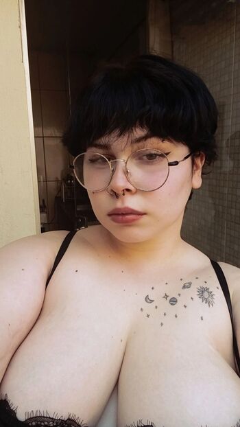 Full leaked Angel mikaaz private onlyfans photo