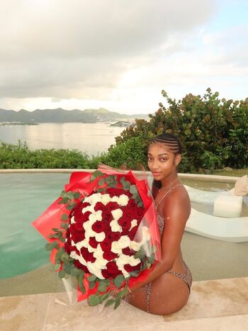 Full leaked Angel reese page private onlyfans photo