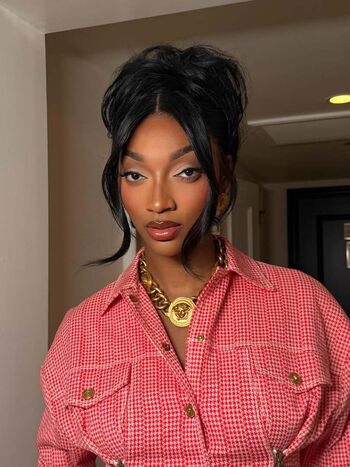 Full leaked Angel reese page private onlyfans photo